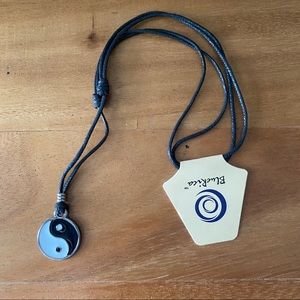 Yin Yang Charm Adjustable Cord Pendant Necklace ☯️